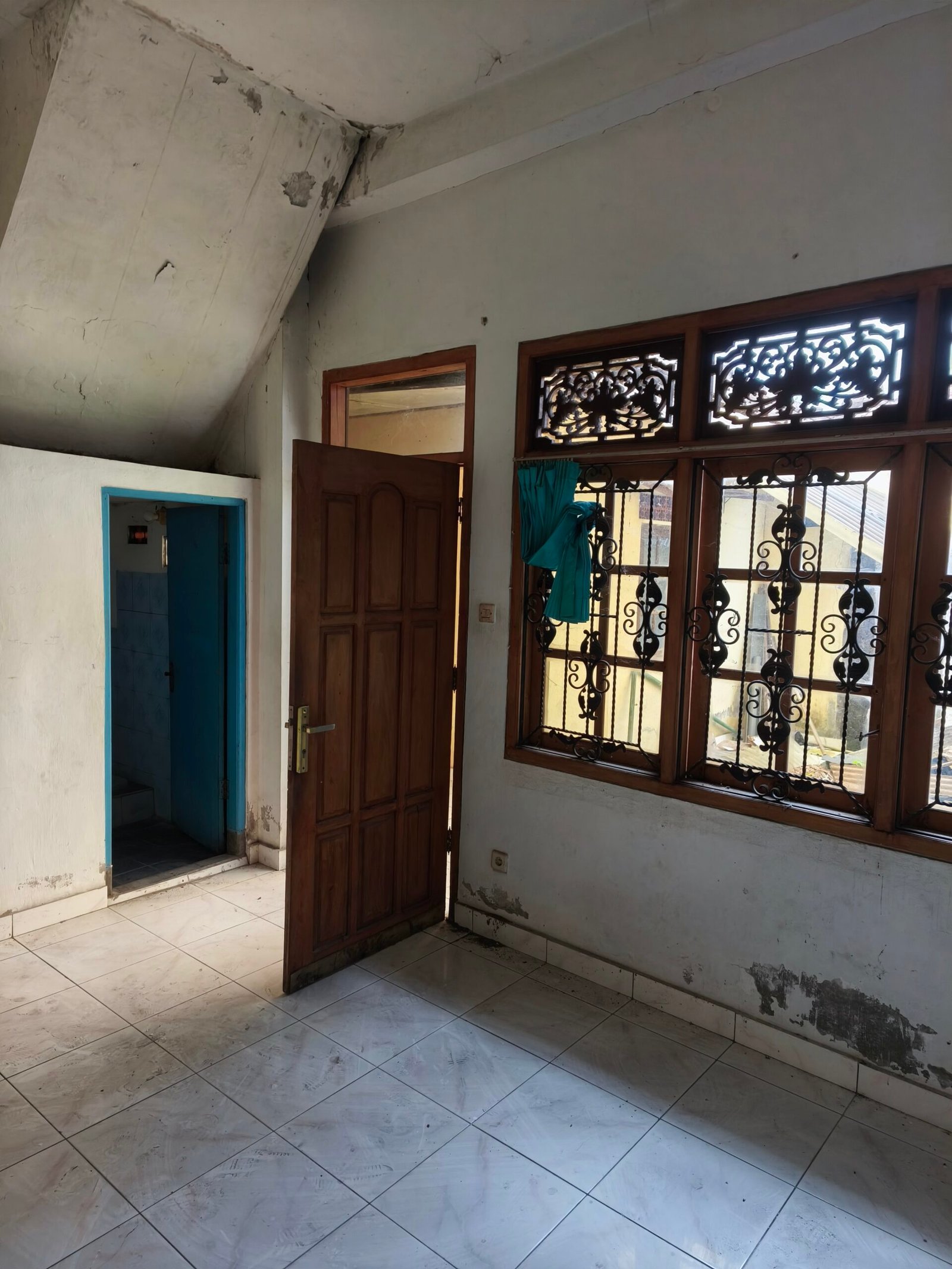 Dijual Rumah Besar Ruko Strategis 2 in 1 Di Depan Jalan Raya, Desa Gubug Tabanan Bali Dekat Ke Pantai Yeh Gangga 3