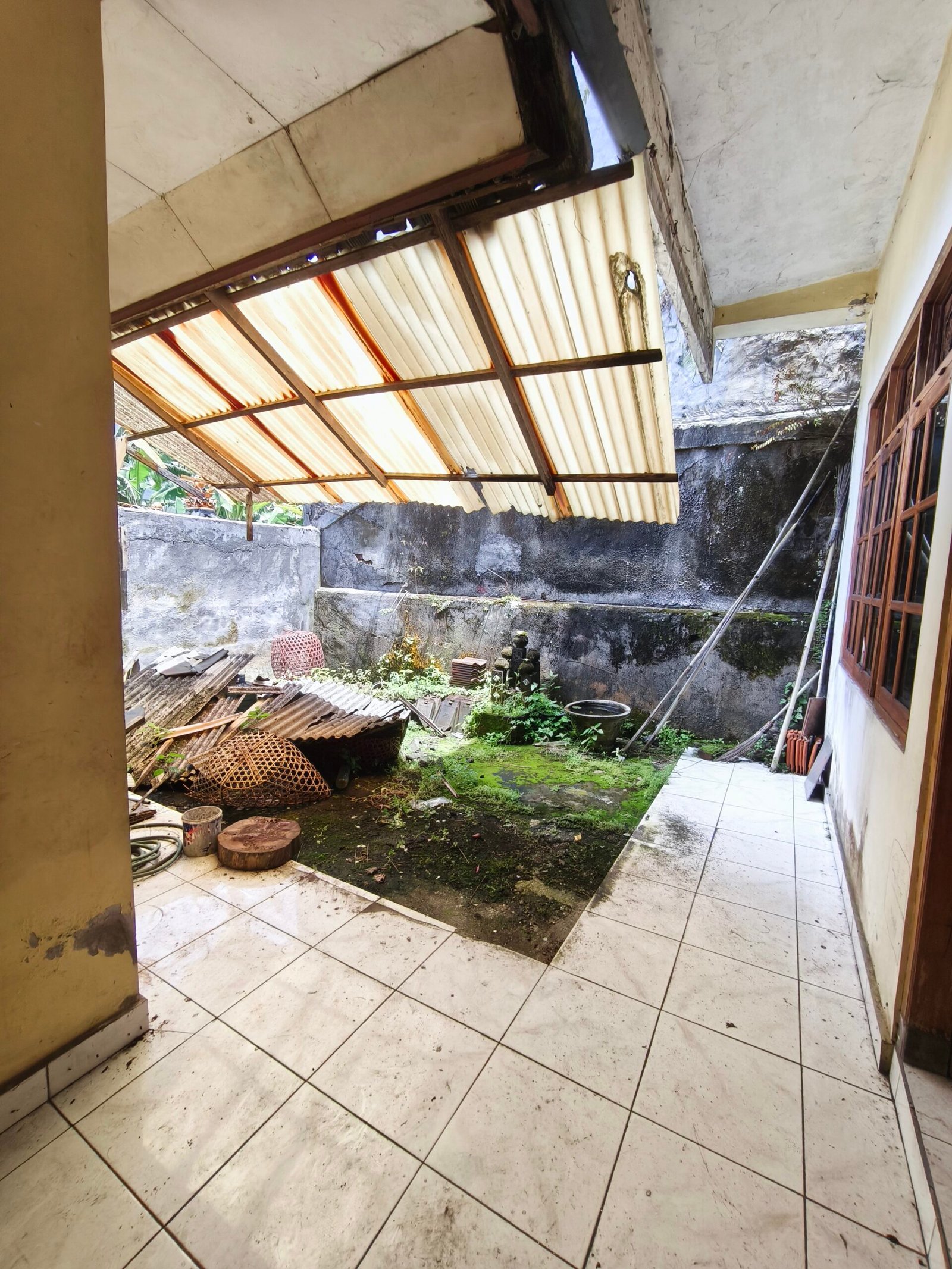 Dijual Rumah Besar Ruko Strategis 2 in 1 Di Depan Jalan Raya, Desa Gubug Tabanan Bali Dekat Ke Pantai Yeh Gangga 3