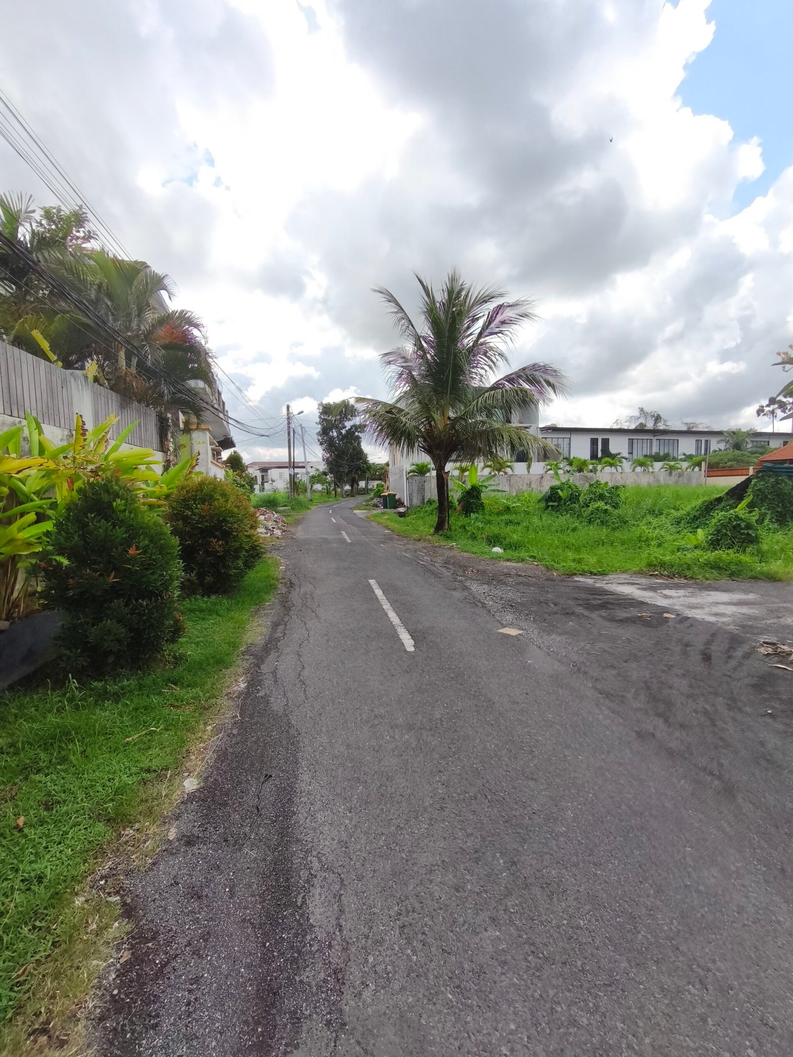 Dijual Villa Super Mewah Nuansa Tradisional Joglo di Canggu, Badung Bali – Fully Furnished, Joglo Luas & Siap Huni 4