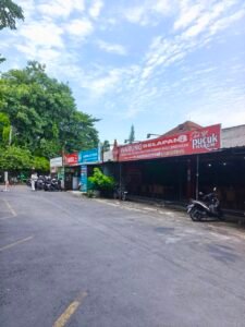 Disewakan Kios di Lokasi Premium Renon Denpasar Timur Jl. Cok Agung Tresna – 4,5 x 13 Meter, Parkir Luas, Siap Pakai 3