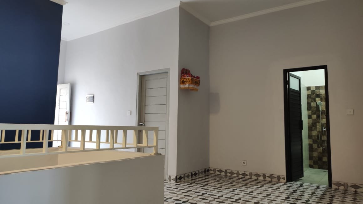 Disewakan Rumah BARU Mewah di Jalan Tukad Denpasar Selatan 2 Lantai, 5 KT, Taman Luas Asri, Siap Huni 1