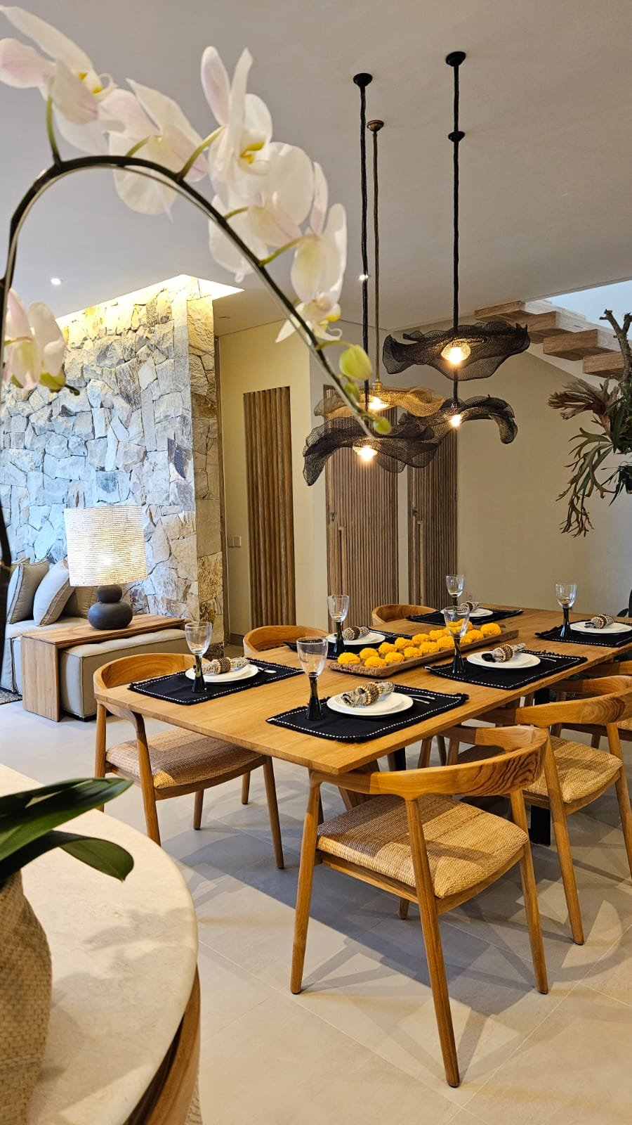 Disewakan Rumah Mewah Jl Tukad Balian Renon Denpasar Selatan Full Furnish & Siap Huni 38