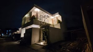 Disewakan Rumah Mewah Jl Tukad Balian Renon Denpasar Selatan Full Furnish & Siap Huni 38