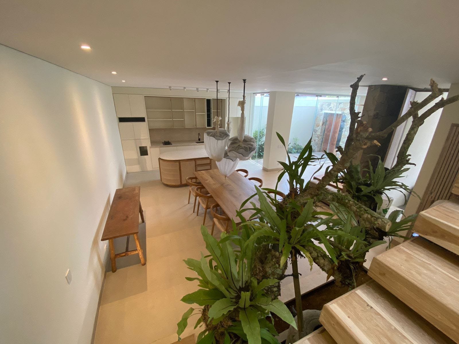 Disewakan Rumah Mewah Jl Tukad Balian Renon Denpasar Selatan Full Furnish & Siap Huni 38