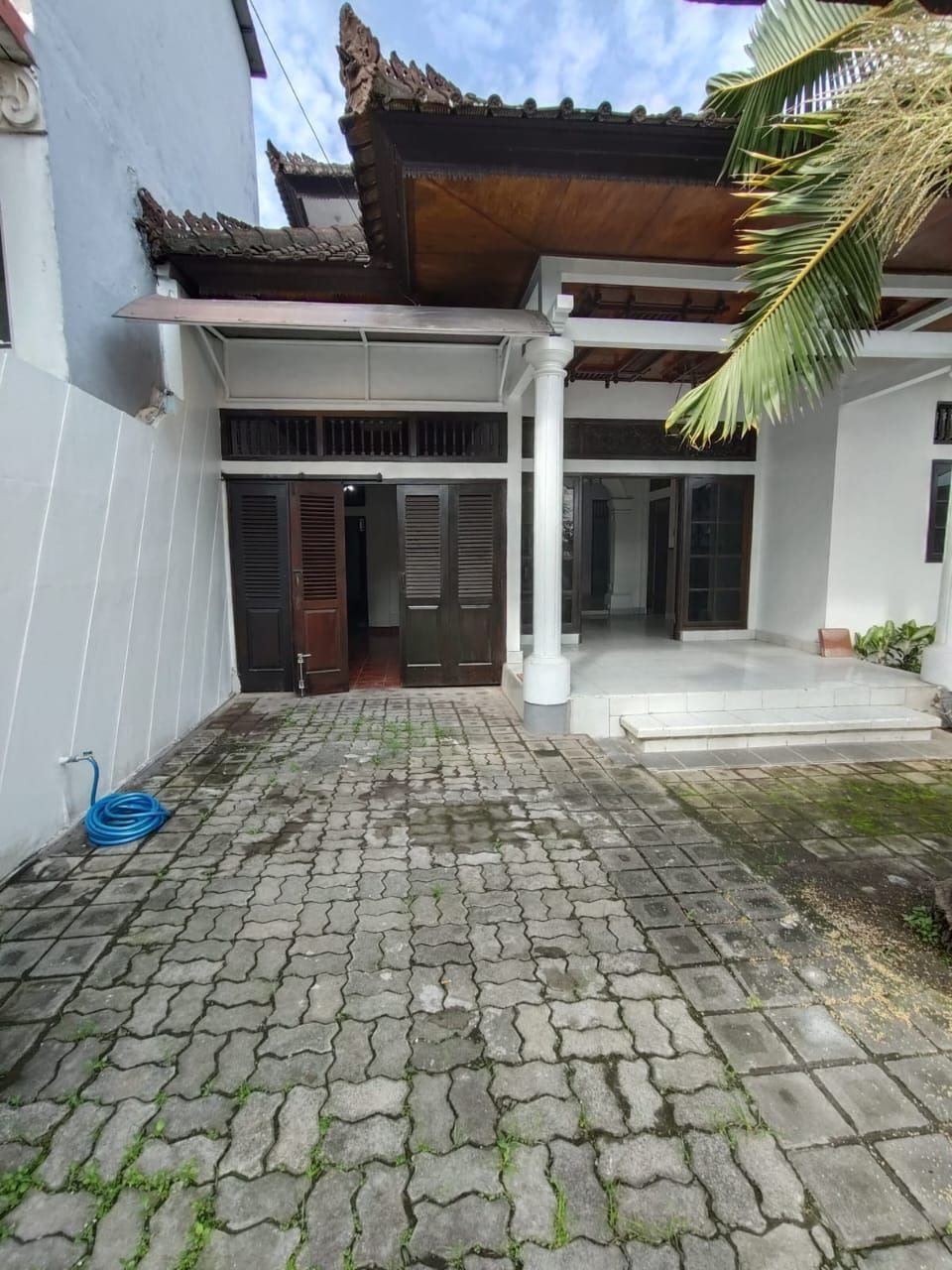 Disewakan rumah luas dan Nyaman di pusat Kota Jalan Sekar Tunjung Kesiman Kertalangu Denpasar Timur 2