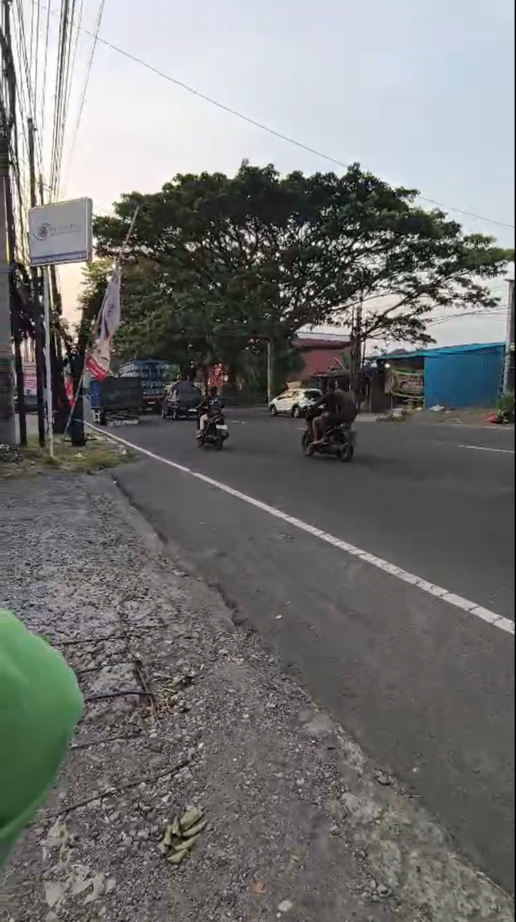 Jual Ruko Tempat Usaha Strategis 3 Lantai + Basement di Jl. Dr. Ir. Soekarno Dauh Peken Tabanan 1