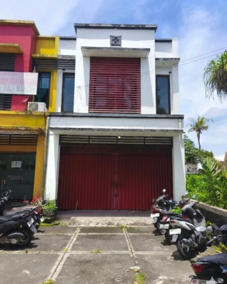 Sewa Ruko 2 Lantai di Kapal Mengwi Badung Lokasi Strategis Dekat Pepito 2