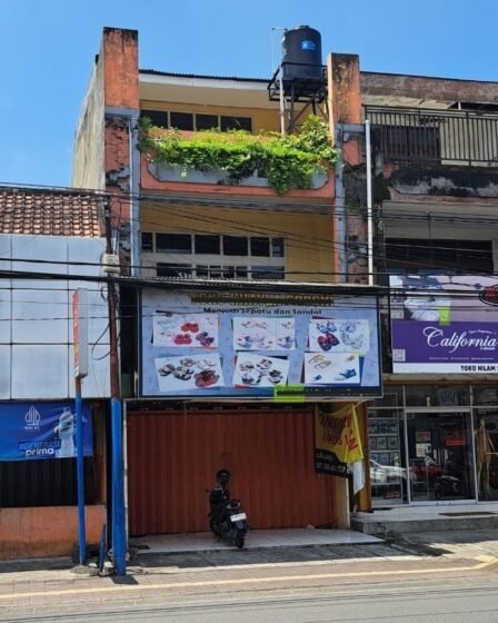 Ruko Strategis 3 Lantai di Jl. Dr. Wahidin, Denpasar – Lokasi Premium & Siap Pakai! 1
