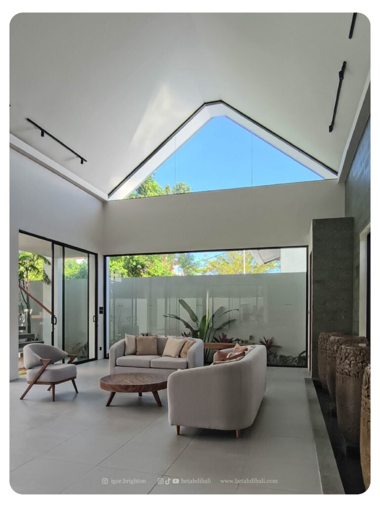 Luxury Fully Furnished Beach Villa in Sanur Within Walking Distance to the Coast