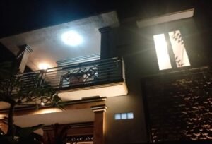 Rumah Disewakan 4 Kamar Tidur, Luas Tanah 2 Are